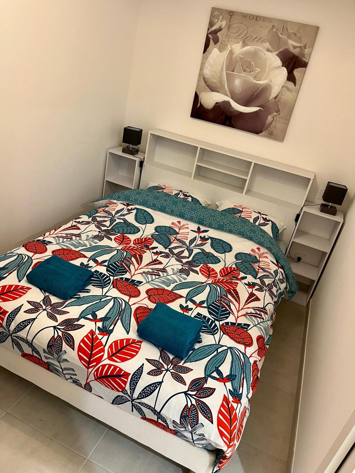 2 Suites, Cour Privee, Climatisation, Le Nid De Vienne *